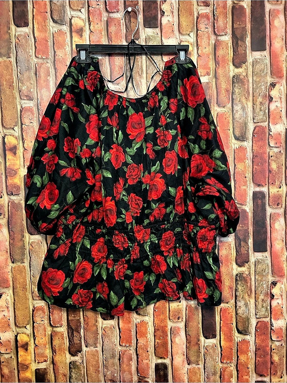 Old Navy Puff-Sleeve Smocked Peplum Rose Print Top Black & Red 3X